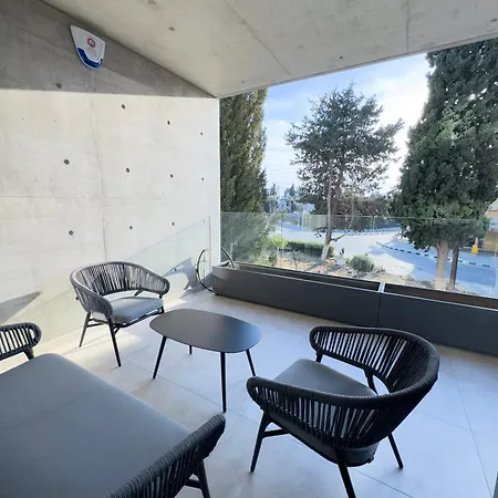 Malberry Park 103 - Modern With Shared Heated Pool, Sauna, Gym, Jacuzzi * Paphos