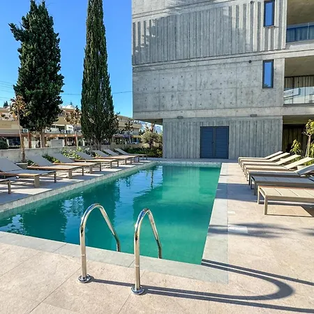 Malberry Park 103 - Modern With Shared Heated Pool, Sauna, Gym, Jacuzzi Πάφος